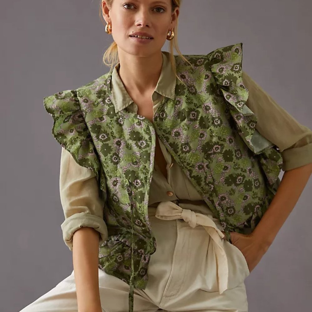 Constellation of Yes Ruffle Puff Vest